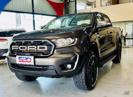 FORD RANGER 3.2 XLT 4X4 CD 20V DIESEL 4P AUTOMÁTICO